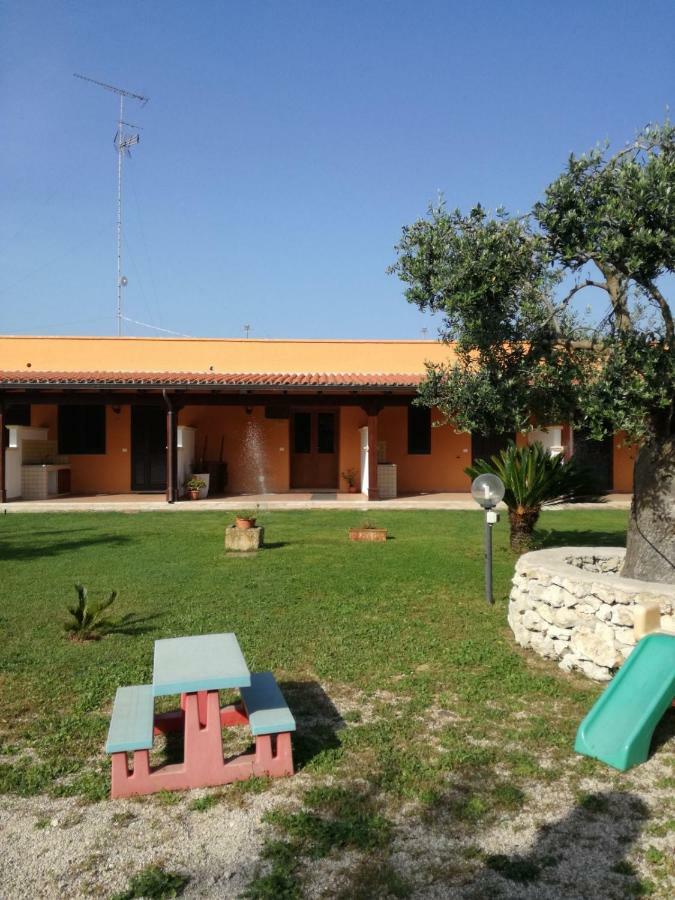 Il Casale Di Zio Marco Villa Torre Chianca Bagian luar foto