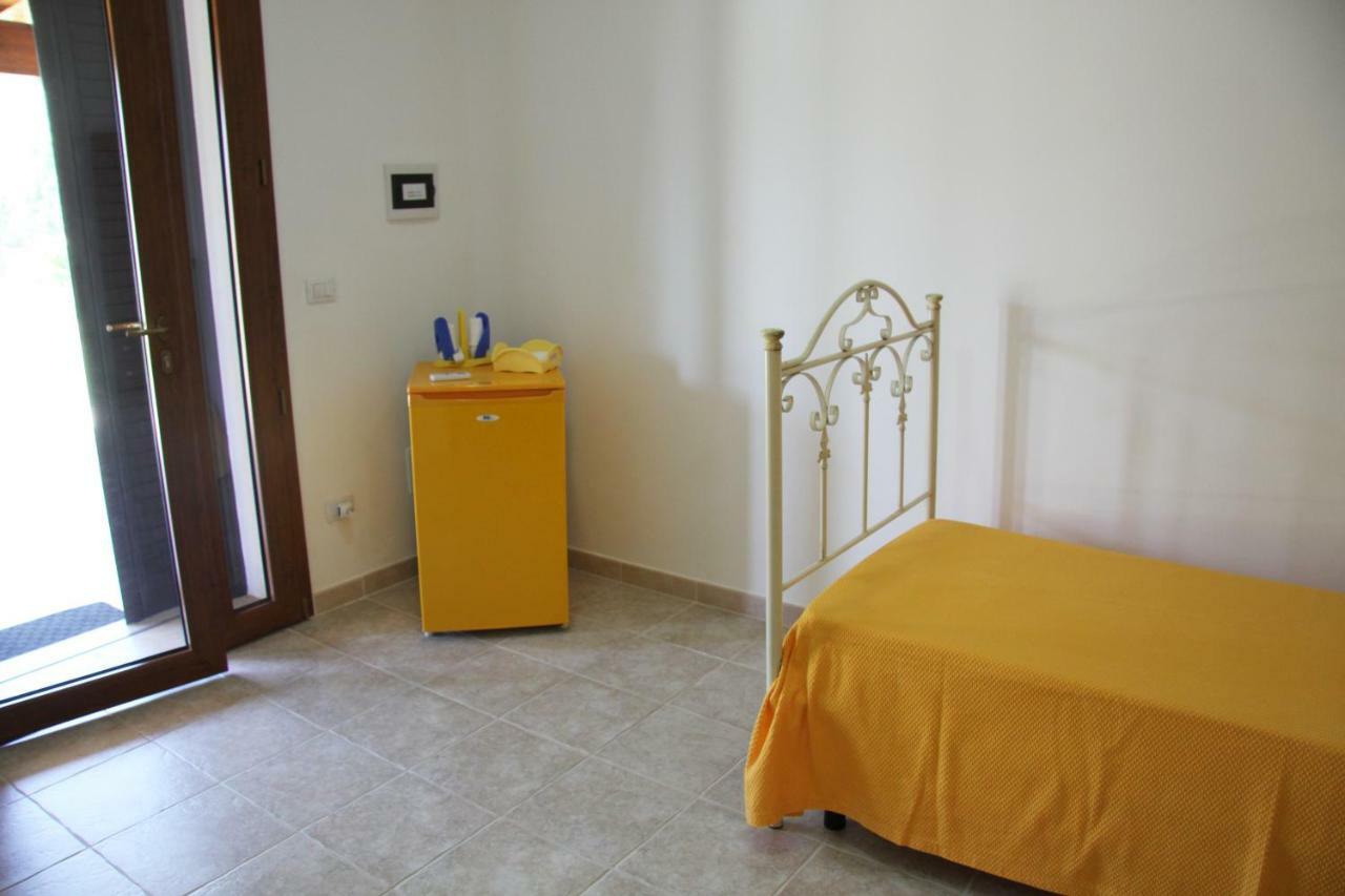 Il Casale Di Zio Marco Villa Torre Chianca Bagian luar foto