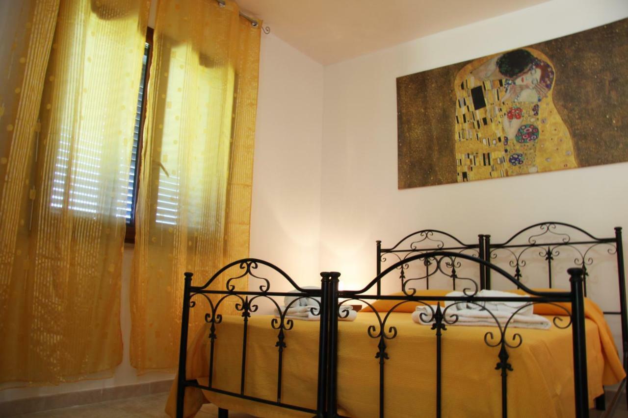 Il Casale Di Zio Marco Villa Torre Chianca Bagian luar foto